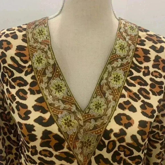 Leopard print silk dress - Picture 8 of 14